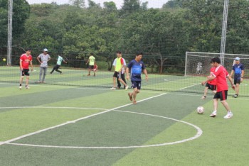 LM Đồng Xoài và Phước Long giao lưu bóng đá