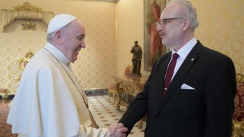 Kỷ niệm 100 năm ngoại giao Tòa Thánh- Latvia