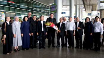 Tổng trưởng Bộ Tu Sĩ thăm Giáo Hội Việt Nam