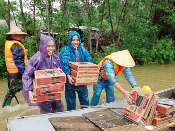 Caritas Giáo phận Hà Tĩnh: cứu trợ lũ lụt