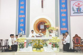 GX Phúc Lộc: Thánh lễ Giao Thừa Xuân Quý Mão