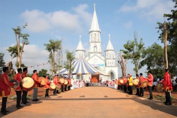 Thánh lễ Khánh thành Nhà thờ Giáo họ Tân Bùi