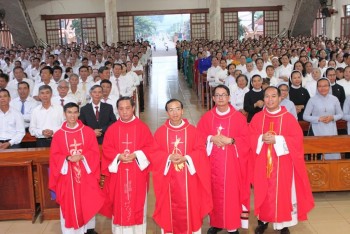 Tân linh mục Giuse Hoàng Văn Toan -Thánh lễ tạ ơn