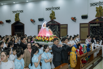 GX Kim Mai: Canh Thức và Thánh Lễ Giáng Sinh