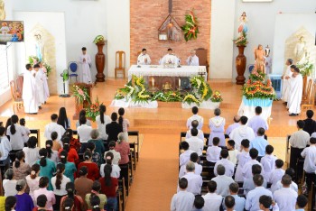 Giáo xứ Hòa Nam Mừng Bổn Mạng