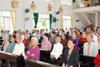 Giới Cao Niên Giáo Xứ Hòa Nam Mừng Bổn Mạng