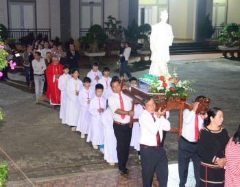 GIÁO XỨ DŨNG LẠC MỪNG BỔN MẠNG – THÁNH ANRÊ DŨNG LẠC, LINH MỤC TỬ ĐẠO