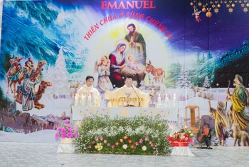 Giáo họ Trinh Vương: Lễ Đêm Giáng Sinh