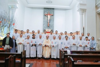 Đại hội lần I Ủy ban Phát triển Con người Toàn diện