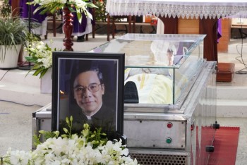 Thánh lễ an táng Cha Cố Aug. Hoàng Đức Toàn