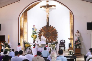 Ngày Chầu Lượt tại Gx. Phú Xuân