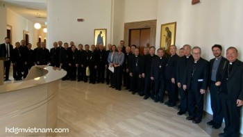 Hành Trình Hiệp Thông Ad Limina ngày II