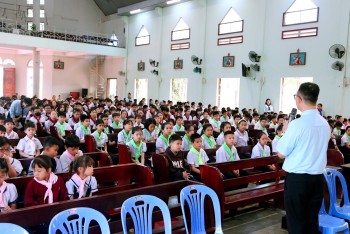 GX Duy Hòa: Bế giảng năm học Giáo lý