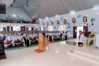 Giáo Họ Thánh Mẫu Đón Cha Tân Quản Nhiệm