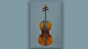 Cây vĩ cầm nguyên bản của Mozart trở lại Vatican