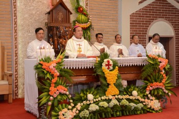 Truyền chức Phó tế và Linh mục - Đan Viện Thiên Hòa