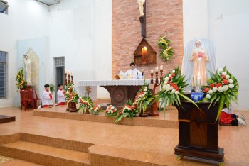 Giáo xứ Hòa Nam: Lễ Kính Thánh Nữ Monica