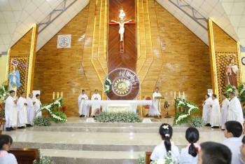 Giáo họ Trinh Vương mừng lễ bổn mạng