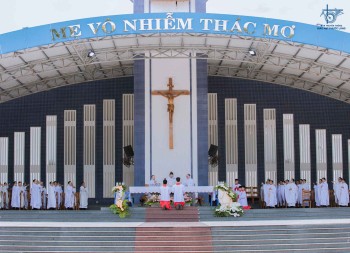 TTHH Thác Mơ: Kỷ niệm Đức Mẹ Fatima