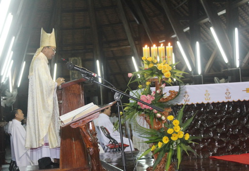 Bài giảng lễ thánh Vinh Sơn Phaolô -2012