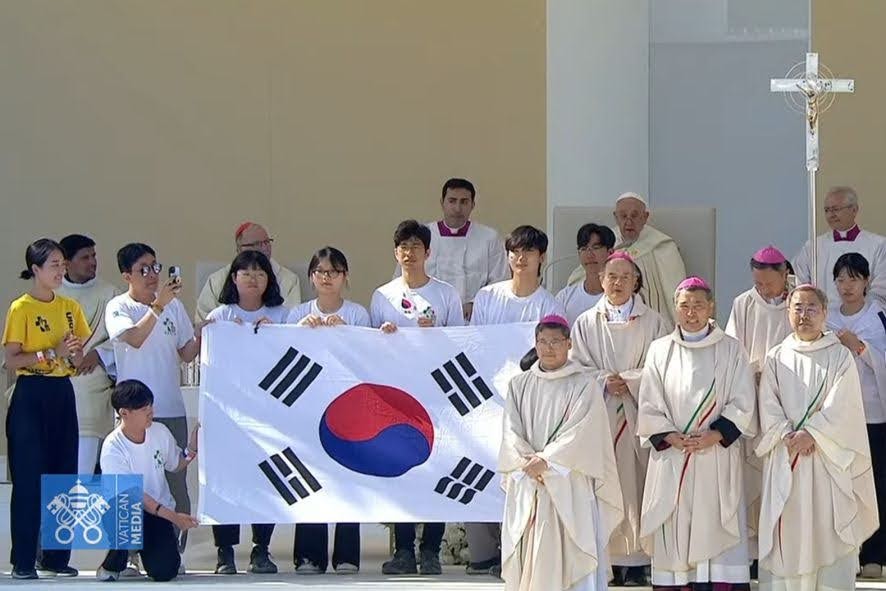 Giới trẻ Hàn Quốc mong chờ ĐTC tại Seoul 2027