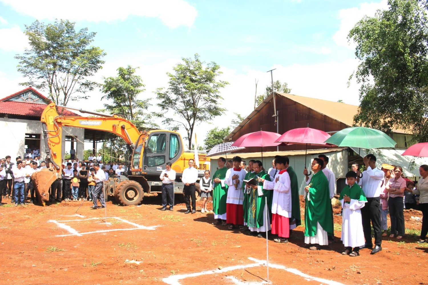 GX Xuân Lộc: Khởi công xây dựng nhà thờ Đăk Hà