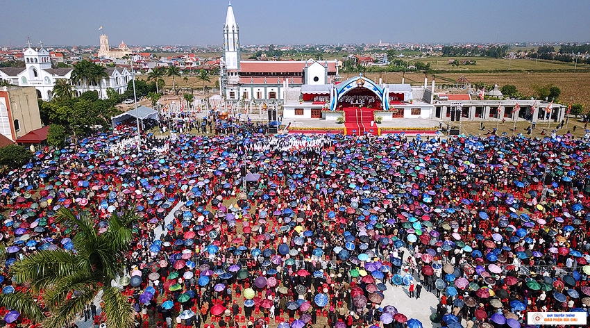 Mùa Vọng và Lời hứa với Nhà Đavít